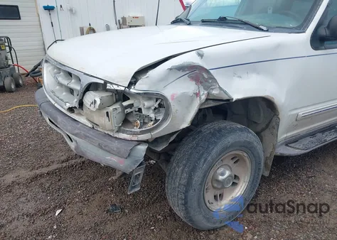 1997 Ford Explorer Eddie Bauer/Limited/Xl/Xlt из США, поврежденный, VIN 1FMDU34E2VZB64393